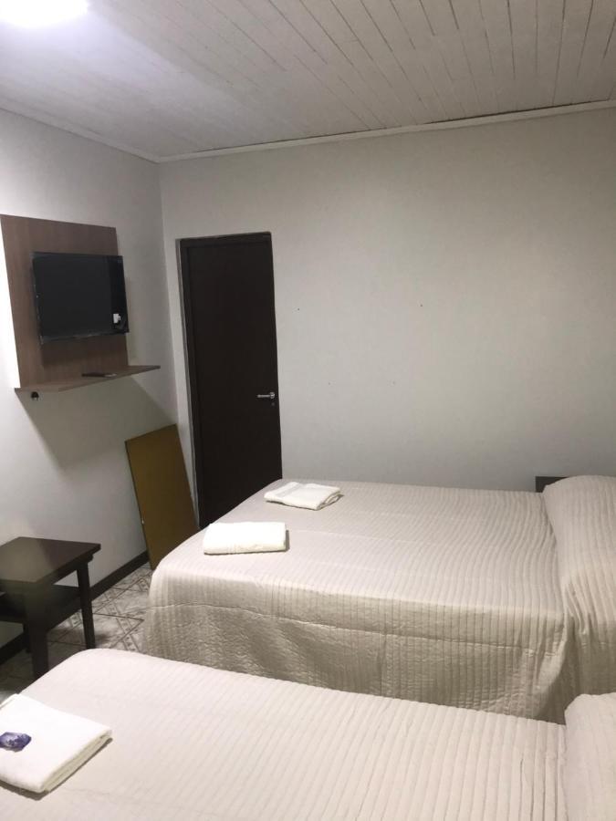 Hotel Mola Пуерто-Іґуасу Екстер'єр фото