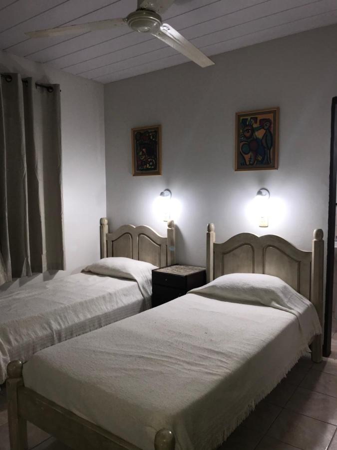 Hotel Mola Пуерто-Іґуасу Екстер'єр фото